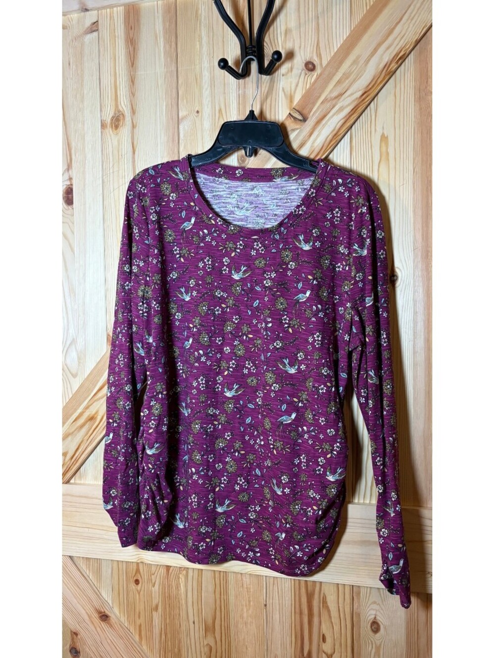 Wonderly Women's XL Floral Long Sleeve Shirt in Burgundy
